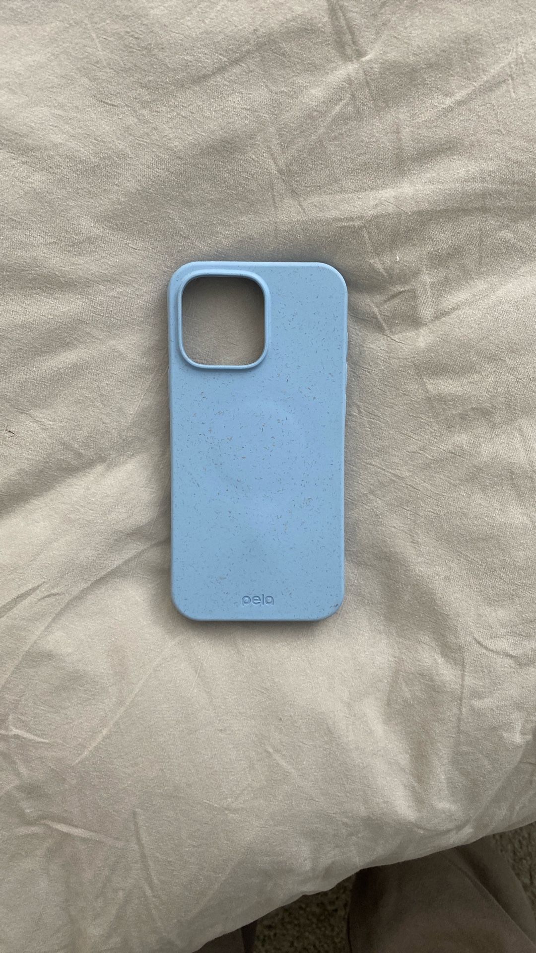 BRAND NEW Pela Case