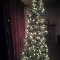 7' Balsam Fir Frosted Tree