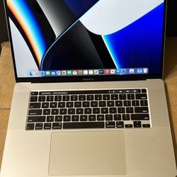 MacBook Pro 16 2019 i9 16 gb ram 512 gb  ssd 