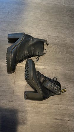 Dr. Martens Kendra 10-eye heeled black leather platform boots size 7L