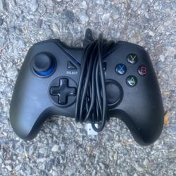 🕹️ Blue Wired Game Controller – PC & PS3 Compatible