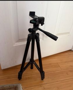 Camera stand