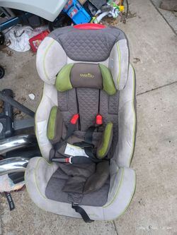 Evenflo -baby carseat