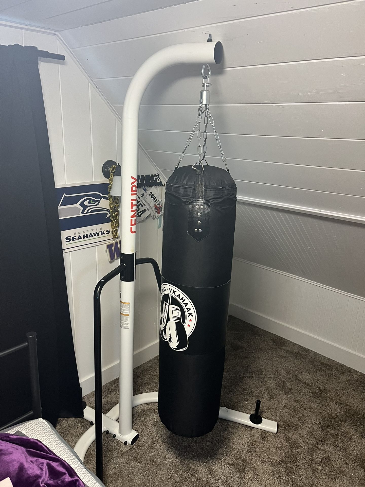 Heavy Weight Punching Bag And Stand