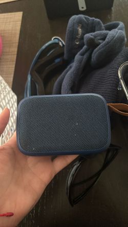 Blue Bluetooth Speaker 