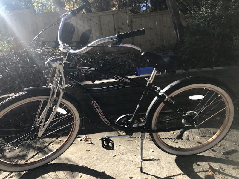 Mongoose Justice Beach Cruiser