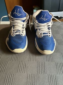 Nike Kyrie Infinity, Blue and white, 12.5 Men