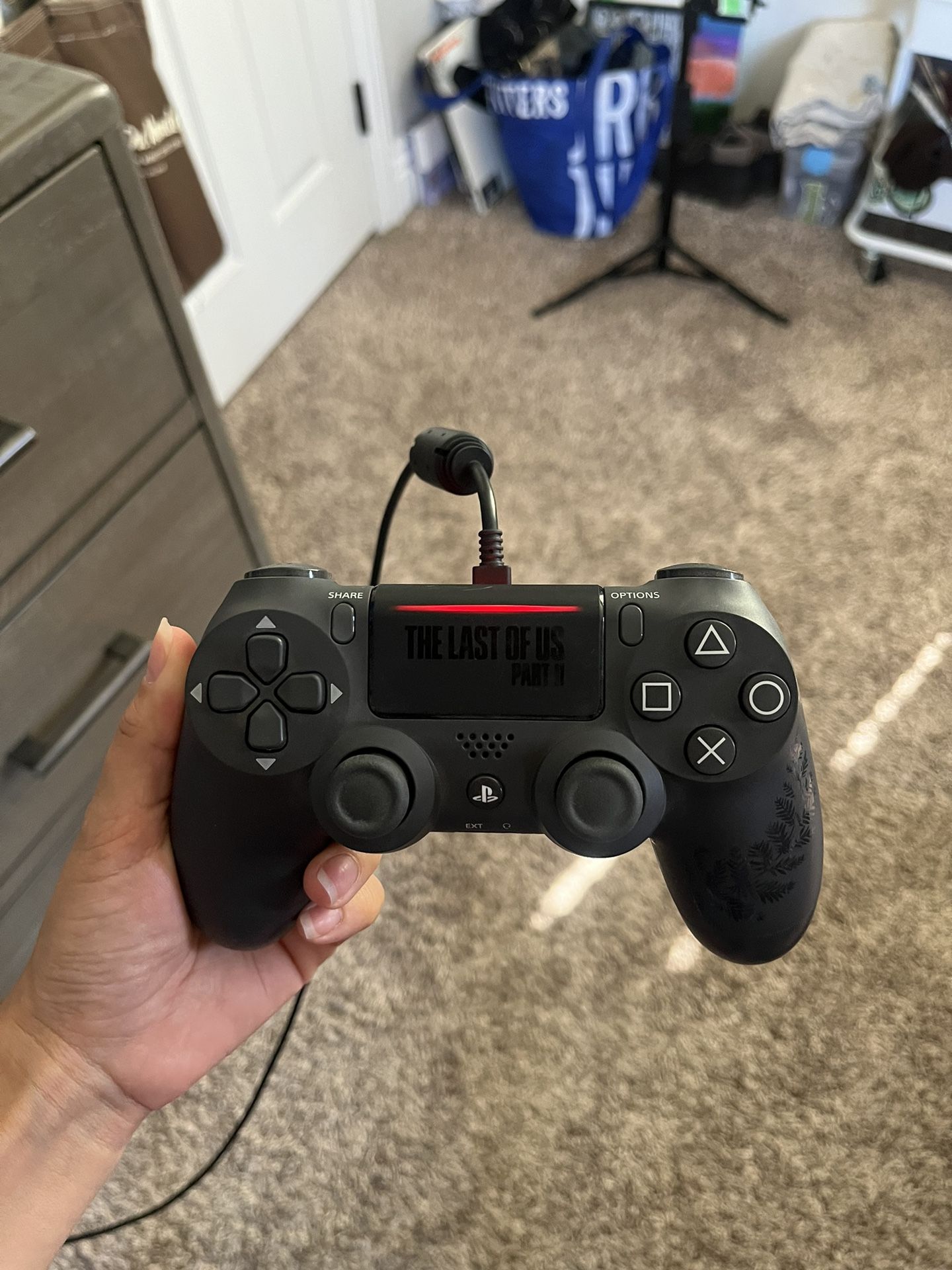 ps4 controller for Sale in Riverside, CA OfferUp