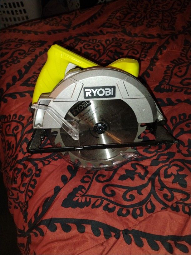 Ryobi Skill Saw