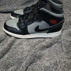 Jordans Sz 7Y 