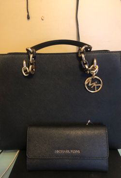 Purse and wallet Michael kors