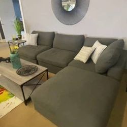 Serene - 4 Piece Sectional Set (1 Armless Chair, 2 Corners And 1 Ottoman) - Black🚨Finance&Delivery Available