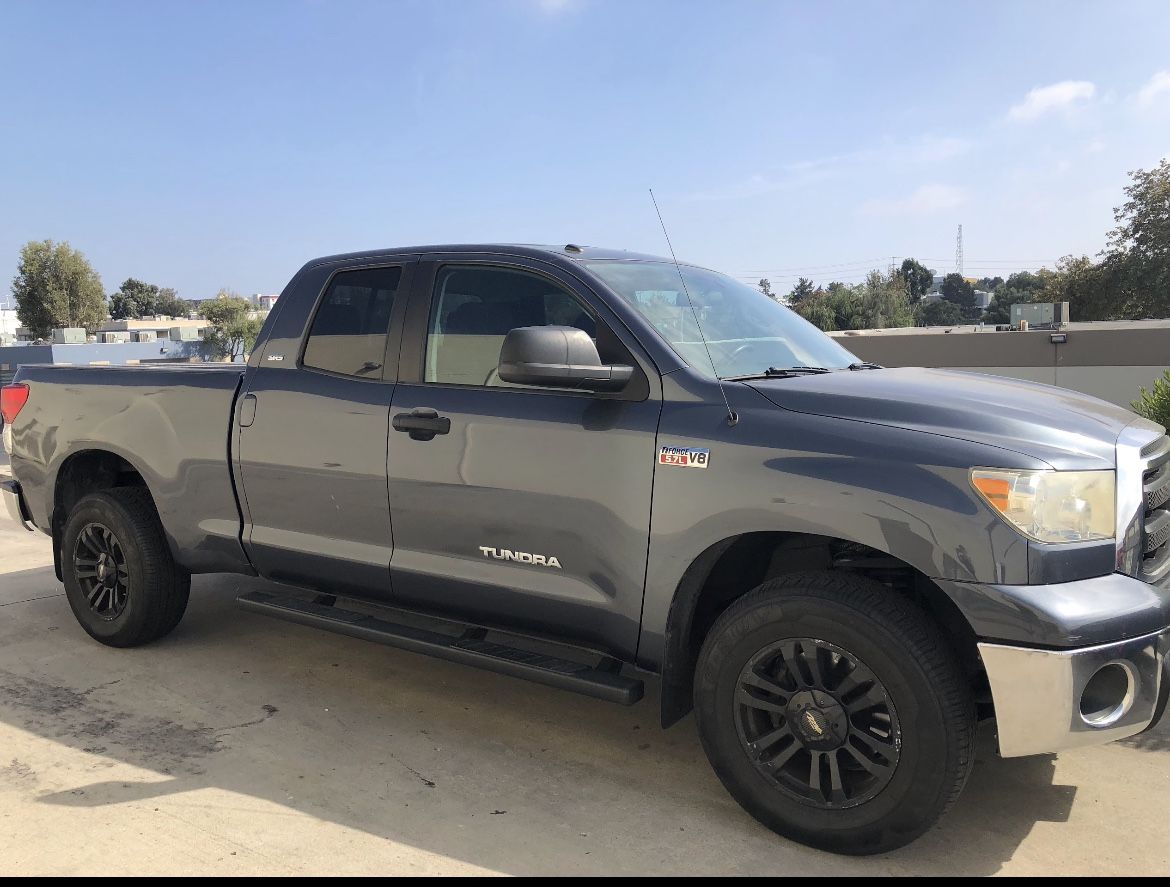 2010 Toyota Tundra for Sale in San Diego, CA - OfferUp