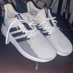 Adidas Questar Flow “Cloud White Black”