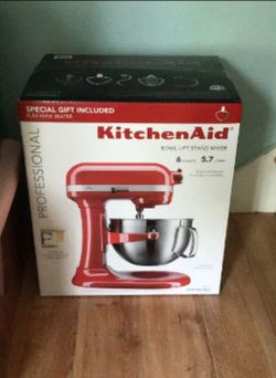 Kitchen aid mixer