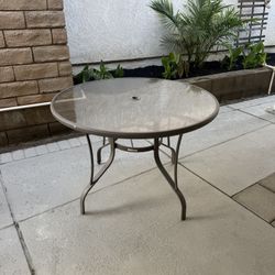 Round Outdoor Glass Table W/ Umbrella Hole 