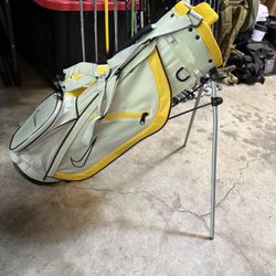 Kids Nike Golf Stand Bag (Rare)