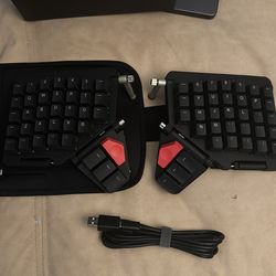 Moonlander keyboard, brand new 365$  value