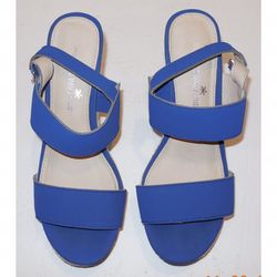 Monteray Bay Club Blue Heels Size 7