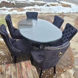 Beautiful Dining  Table Set  & 6 Chairs 