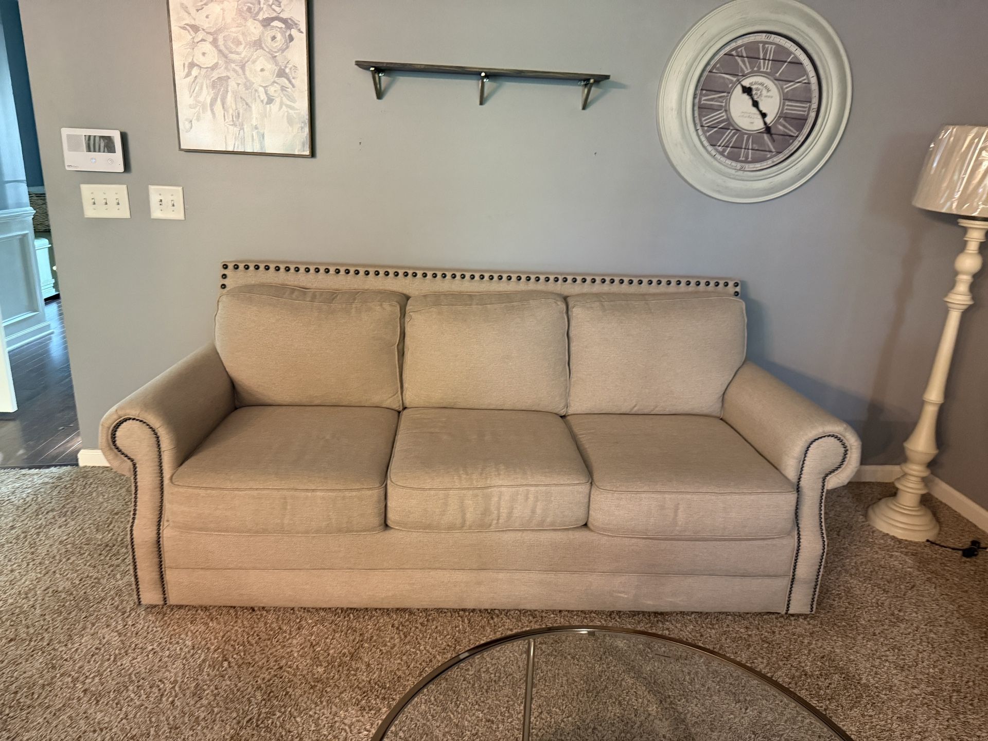 Bassett Couch