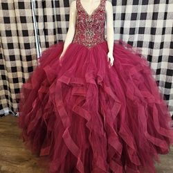 
Quinceanera / Bridal Dress.