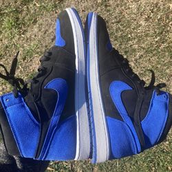 Air Jordan 1 Royal Reimagine 