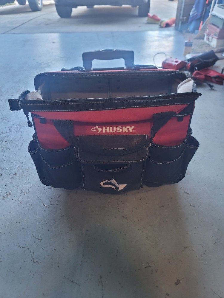 Husky Rolling Tool Bag/Tote/Box