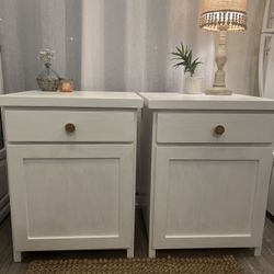 Wood Cabinets 