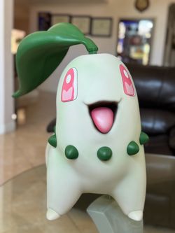 Chikorita Pokémon Vinyl Figure Life Size