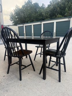 Dinner set