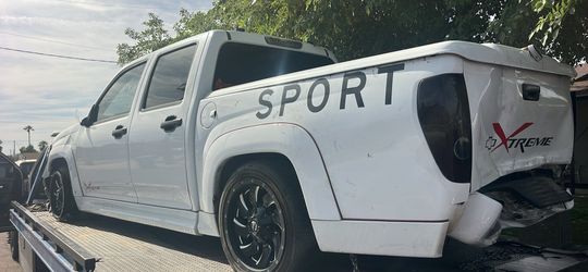 06 Colorado parts