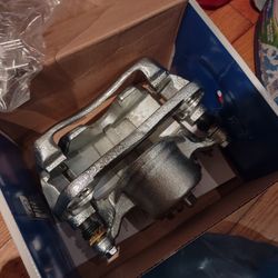 2003 Honda Civic - Brand New Caliper With Braket And Clips