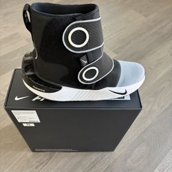 Hyperboot Sz 10.5-12