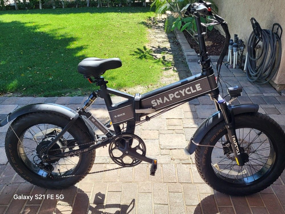SNAPCYCLE ELECTRIC BIKE