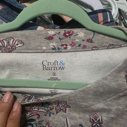 Xl clothes girl for sale