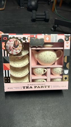 Girls tea party set
