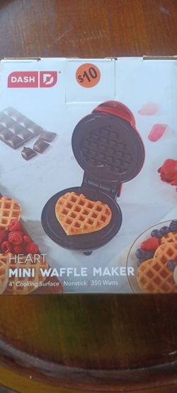 Mini ❤️ shaped Waffle Maker $10.00
