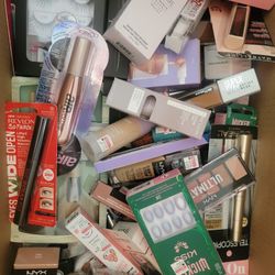 100 Piece Assorted Cosmetics 