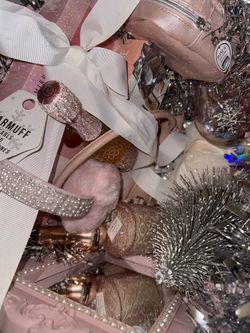 Extra Large Pink Glam Luxury Winter Festive Gift Basket *Tempe*