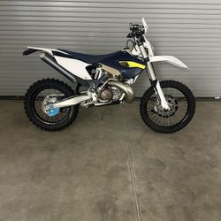 2016 Husqvarna TE 300