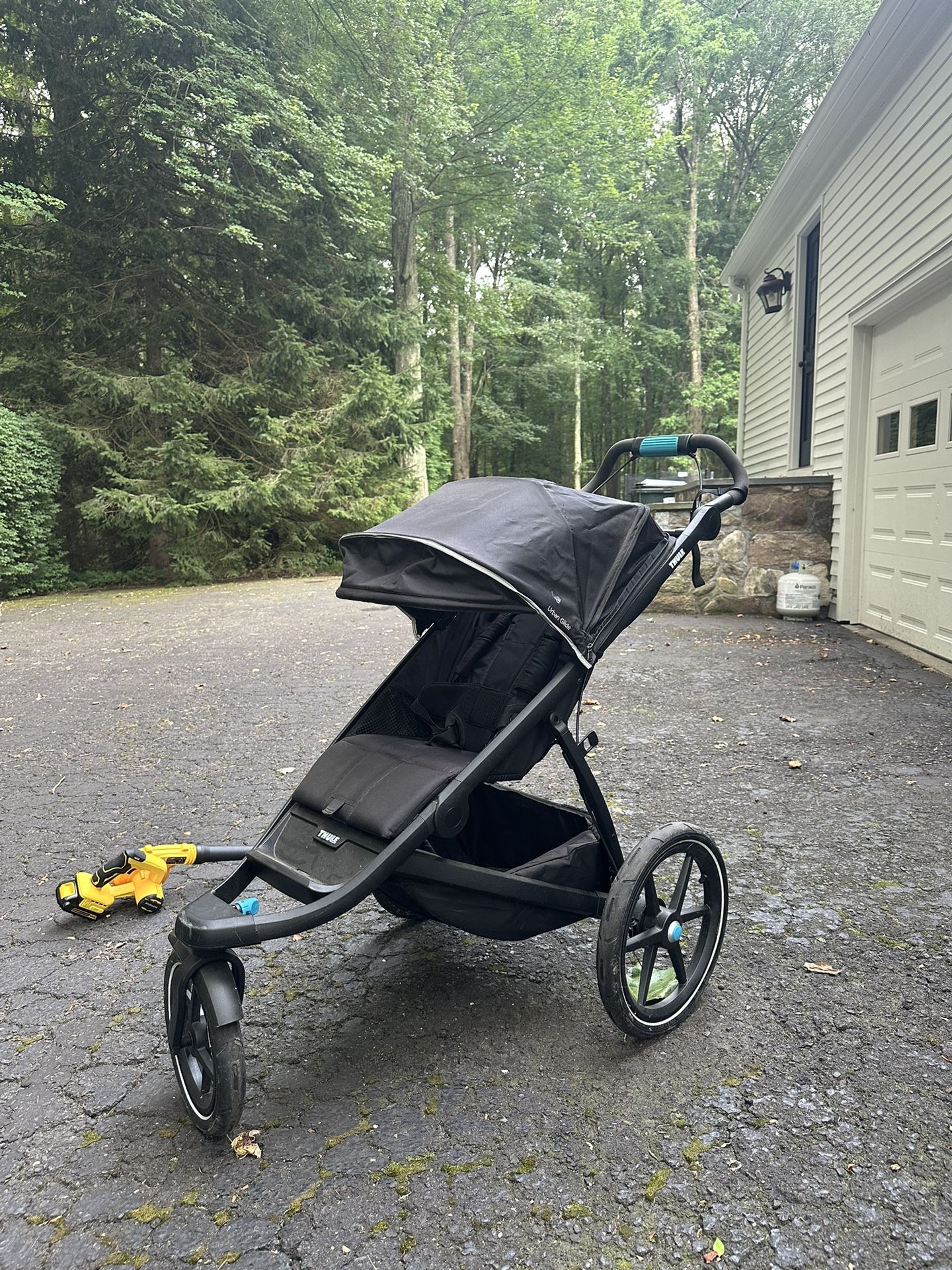 Thule Urban Glide 3 all-terrain stroller Black