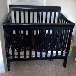 Baby Crib 