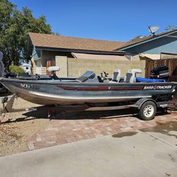 Bass Tracker Boat