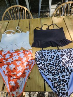 Maternity Swimsuits Size M