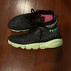 Nike 2014 Shanghai Footscape Woven Premium Leather