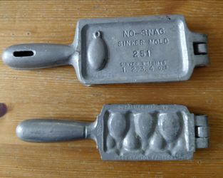 No-Snag Fishing Sinker Molds – Lot of 2