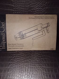 Pampered Chef Decorating tool (NIB)