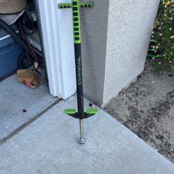 Maverick By Flybar Pogo Stick