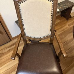 Arm Chair 